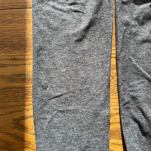 Lululemon gray joggers - Picture 4 of 6